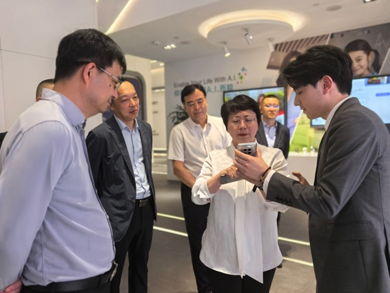 /Users/Robin/Desktop/5.jpg /Users/Robin/Desktop/5.jpg